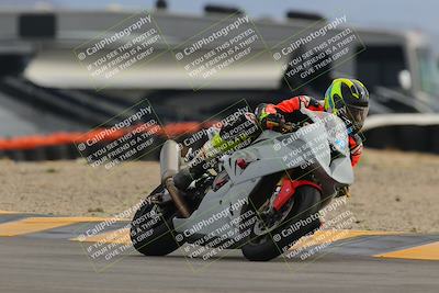 media/Sep-10-2023-SoCal Trackdays (Sun) [[6b4faecef6]]/Turn 16 (9am)/